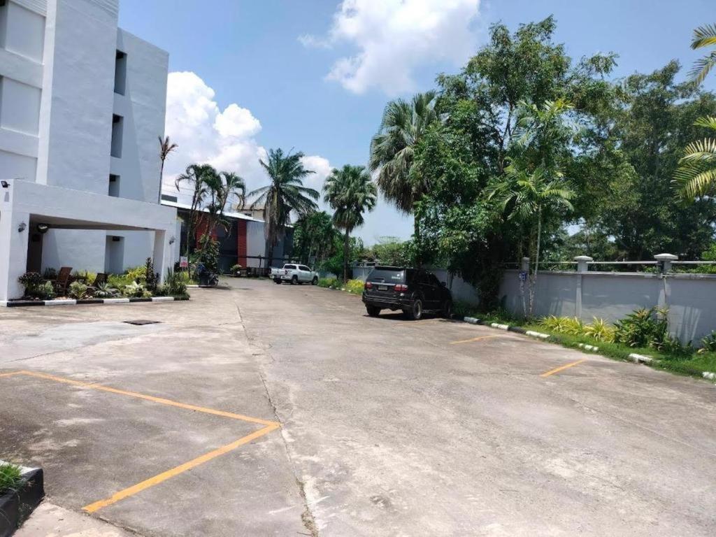 Phuket Ecozy Hotel מראה חיצוני תמונה